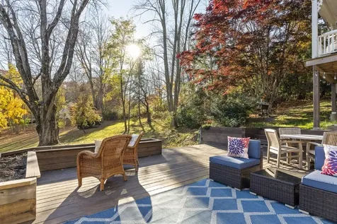122 River Road Newcastle ME 04553