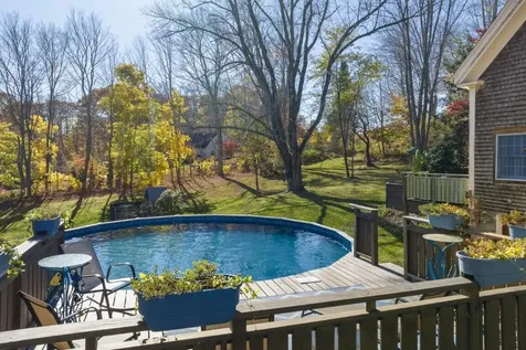 122 River Road Newcastle ME 04553