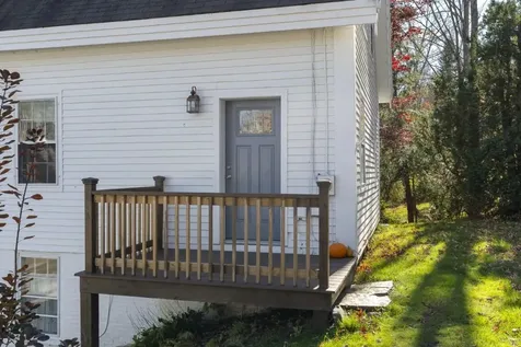 122 River Road Newcastle ME 04553