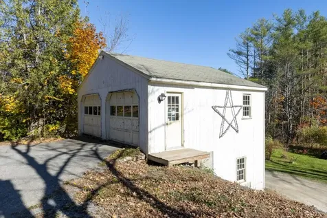 122 River Road Newcastle ME 04553
