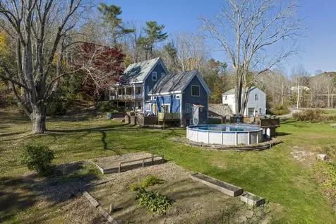 122 River Road Newcastle ME 04553