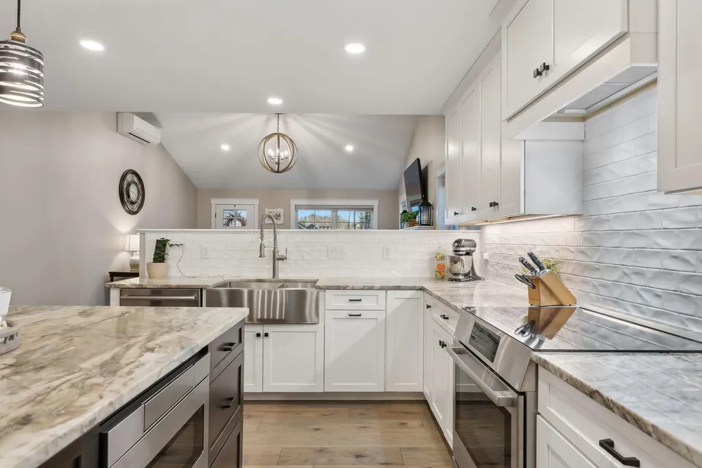 10 Theresa Masse Lane Scarborough ME 04074
