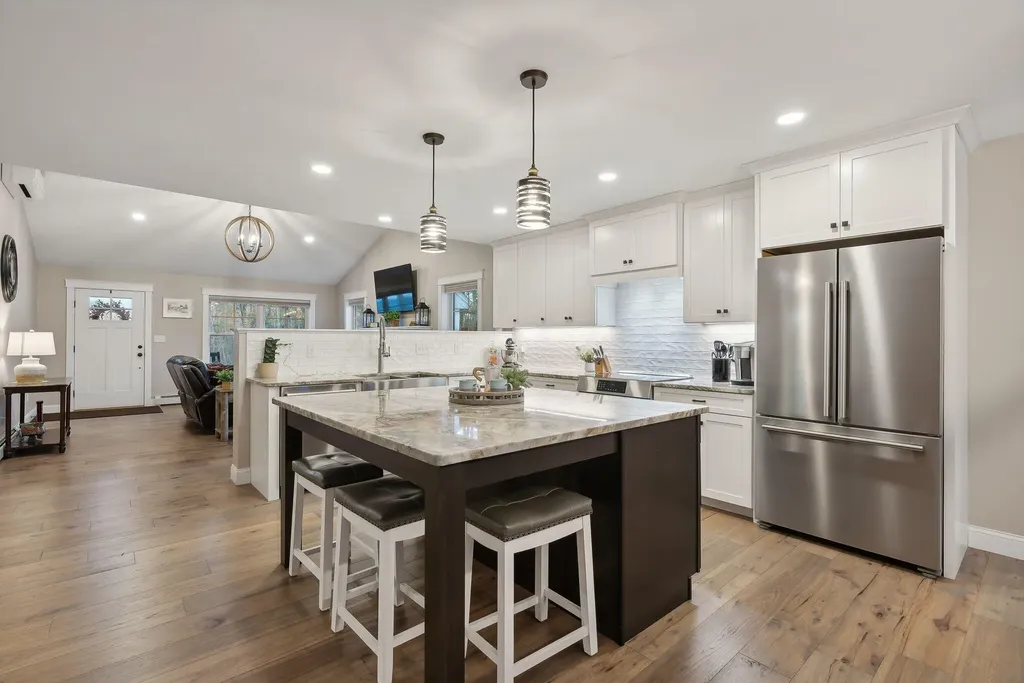 10 Theresa Masse Lane Scarborough ME 04074
