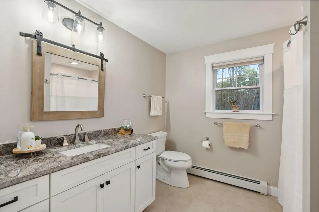 10 Theresa Masse Lane Scarborough ME 04074