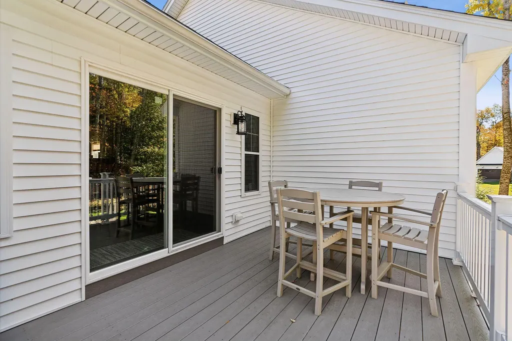 10 Theresa Masse Lane Scarborough ME 04074