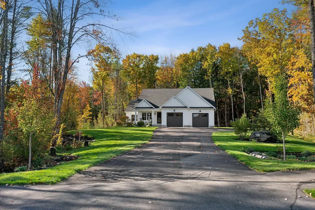 10 Theresa Masse Lane Scarborough ME 04074