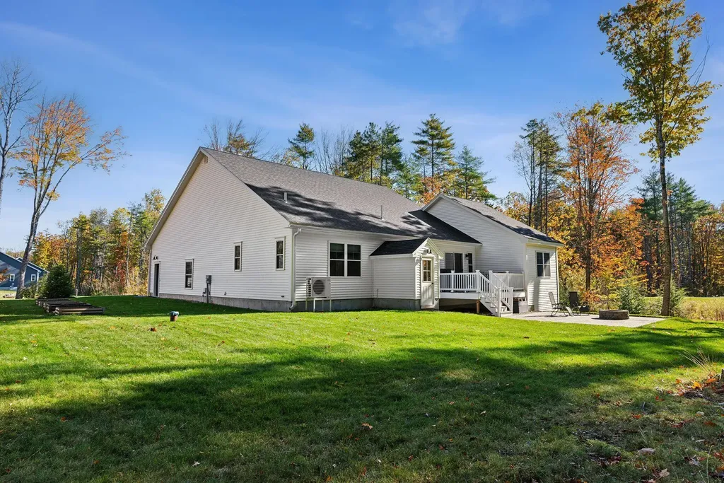10 Theresa Masse Lane Scarborough ME 04074