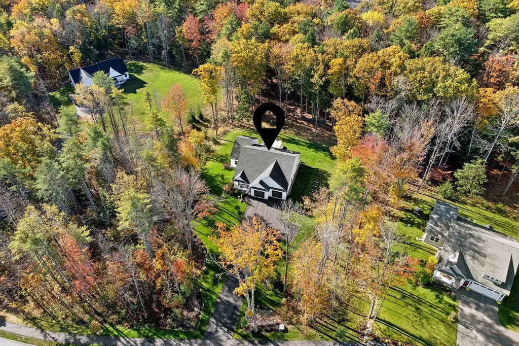 10 Theresa Masse Lane Scarborough ME 04074