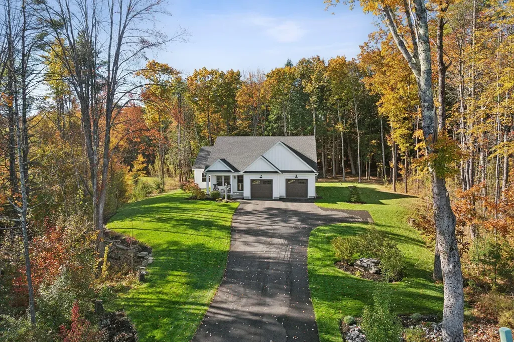 10 Theresa Masse Lane Scarborough ME 04074