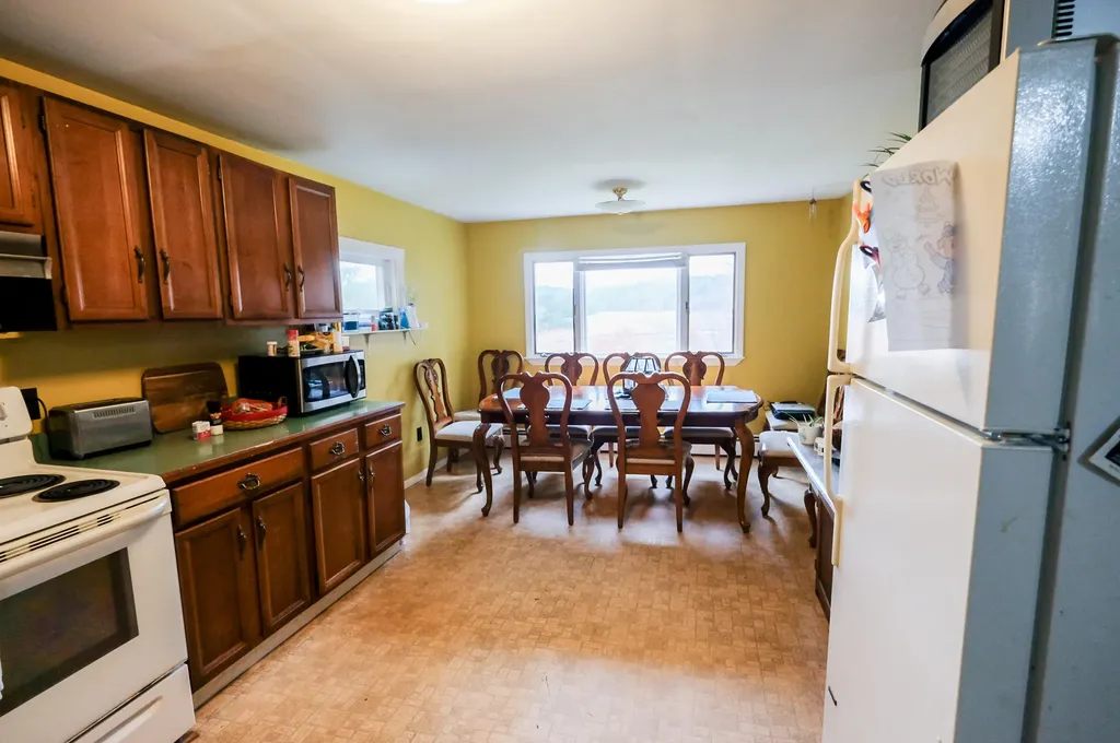 187 Five Islands Road Georgetown ME 04548