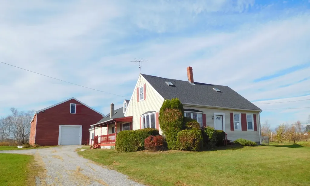 1200 Perkins Ridge Road Auburn ME 04210