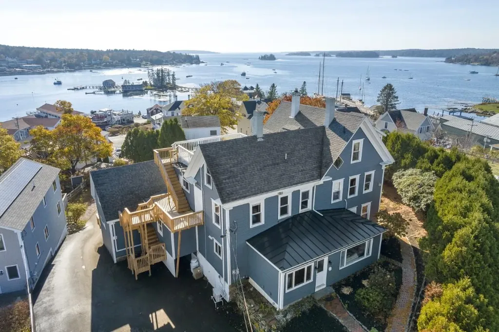 56 Mckown Street Boothbay Harbor ME 04538