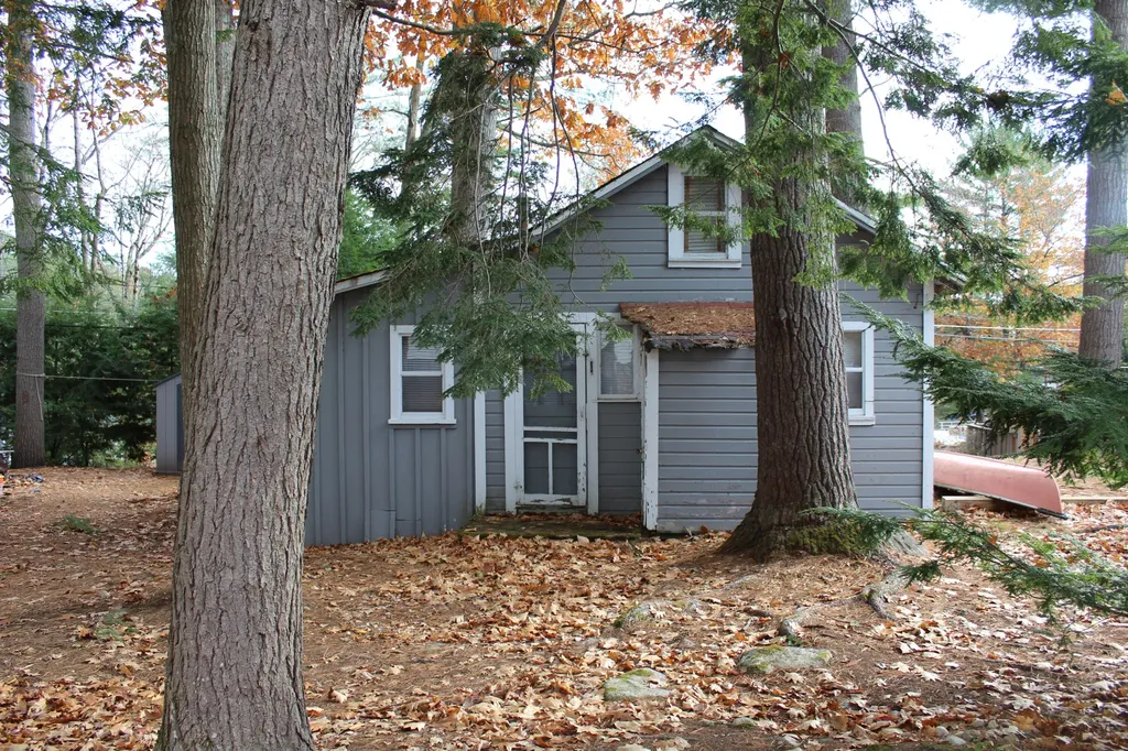 55 Lakeshore Drive Casco ME 04015