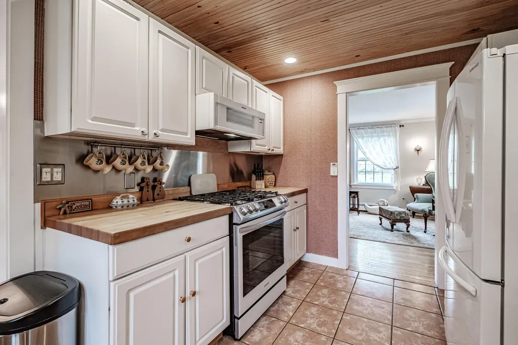 269 Quaker Ridge Road Casco ME 04015