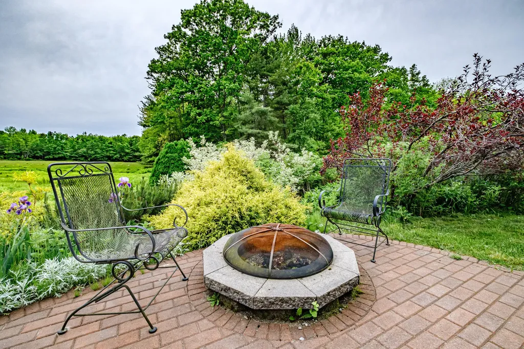 269 Quaker Ridge Road Casco ME 04015
