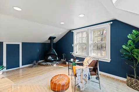 305 Fowler Road Cape Elizabeth ME 04107