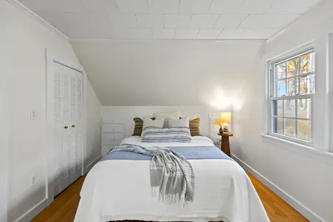 305 Fowler Road Cape Elizabeth ME 04107
