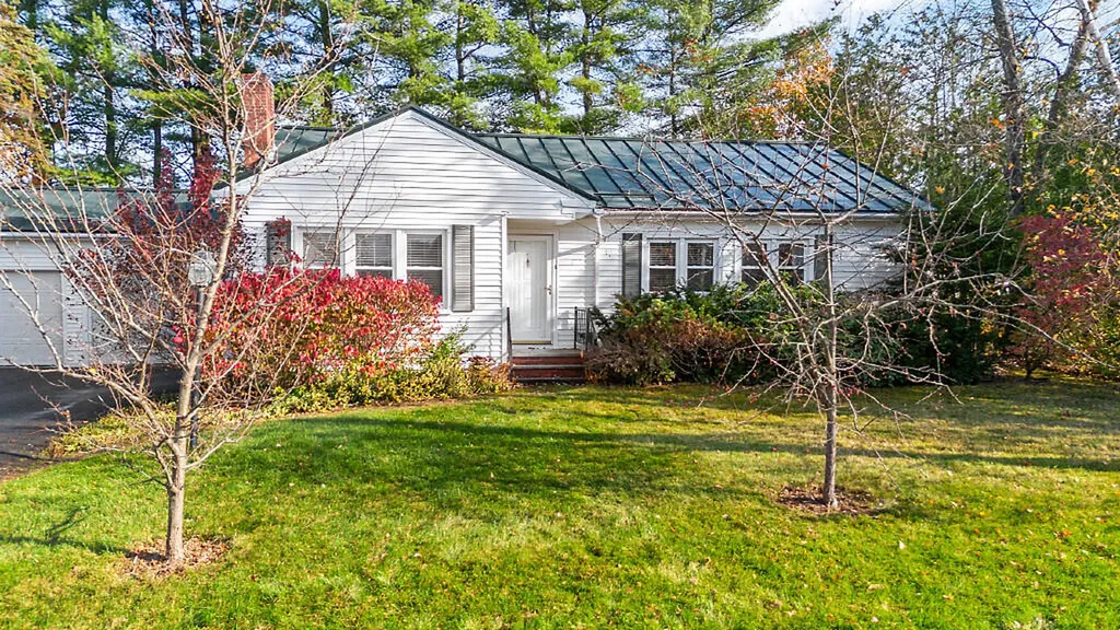 6 Noyes Avenue Waterville ME 04901