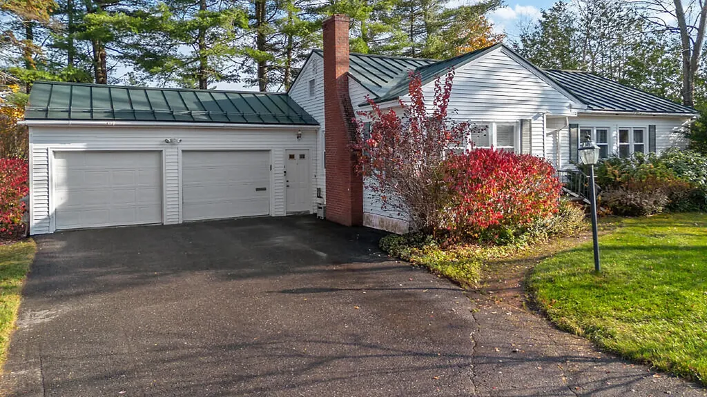 6 Noyes Avenue Waterville ME 04901
