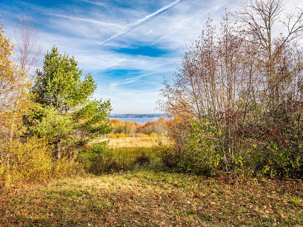 110 Upper Bluff Road Northport ME 04849