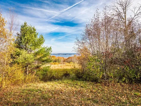 110 Upper Bluff Road Northport ME 04849