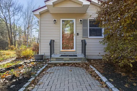 47 Adams Road Brunswick ME 04011