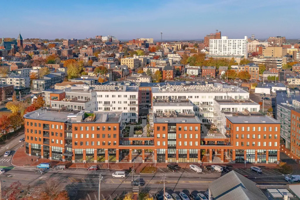 383 Commercial Street Portland ME 04101