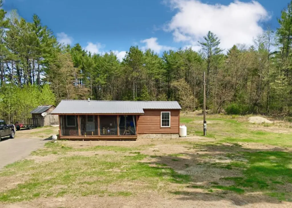 1395 Hinckley Road Clinton ME 04927