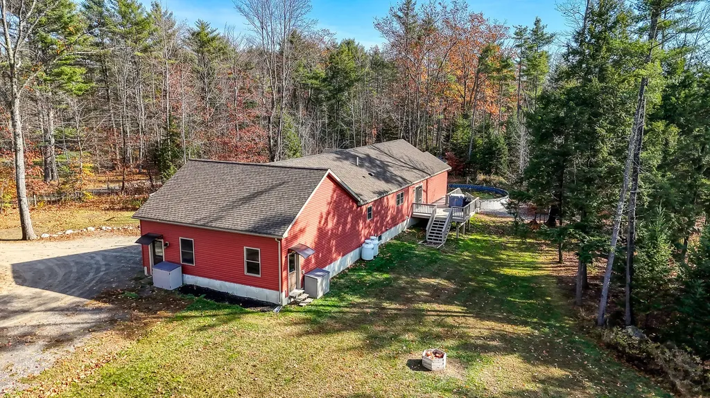 46 Woodland Drive West Gardiner ME 04345