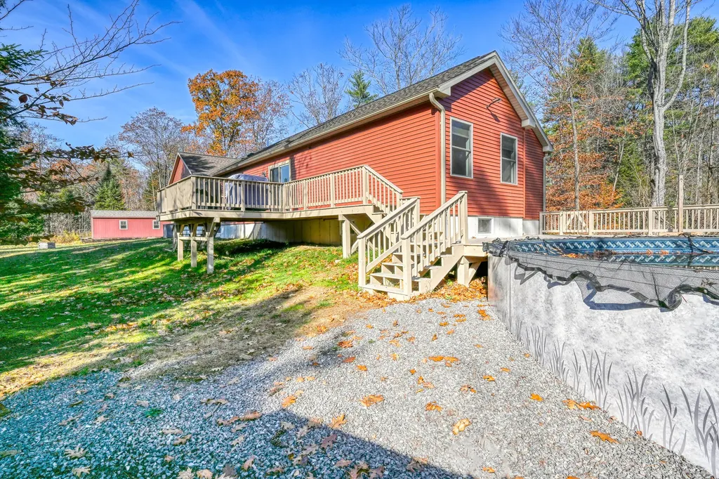 46 Woodland Drive West Gardiner ME 04345
