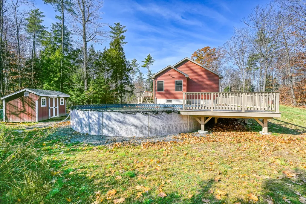 46 Woodland Drive West Gardiner ME 04345