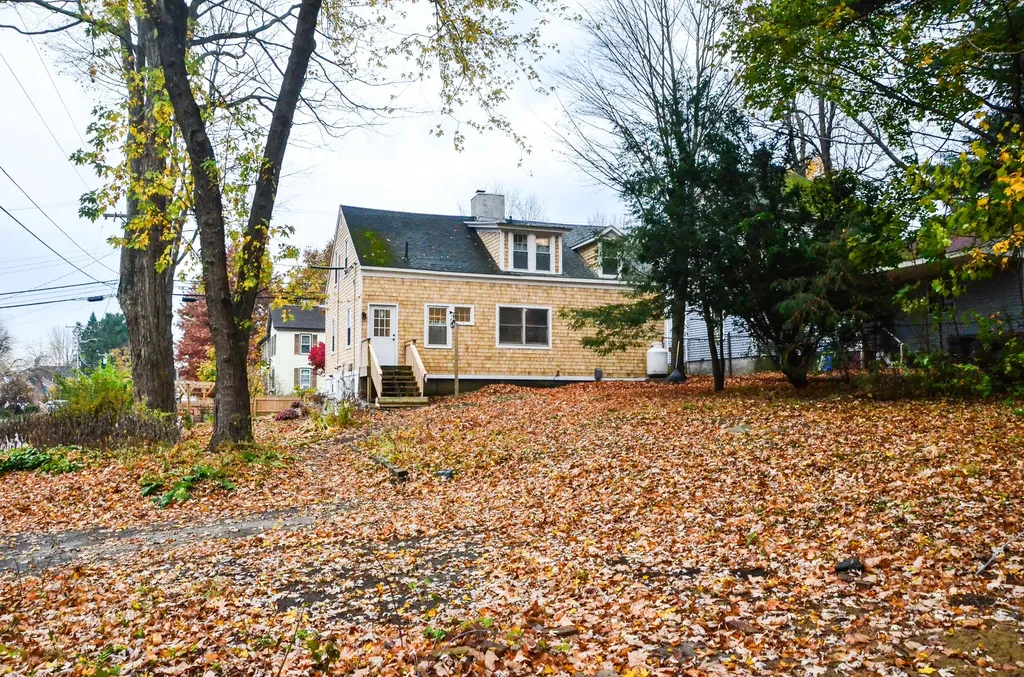 85 Green Street Augusta ME 04330