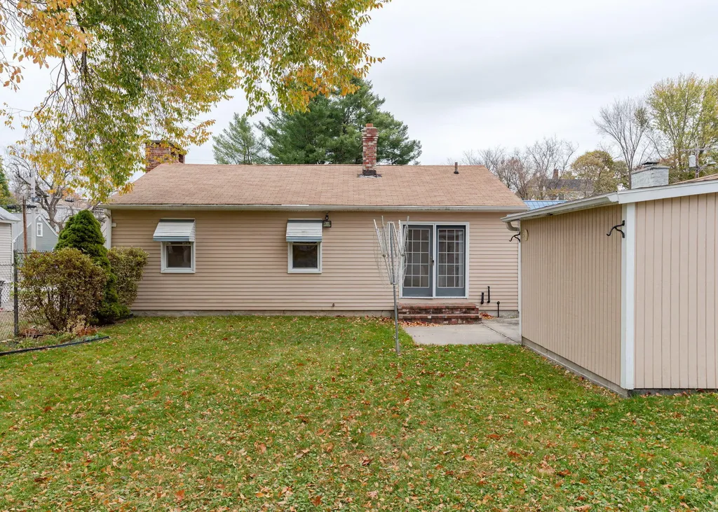 67 Tampa Street Lewiston ME 04240