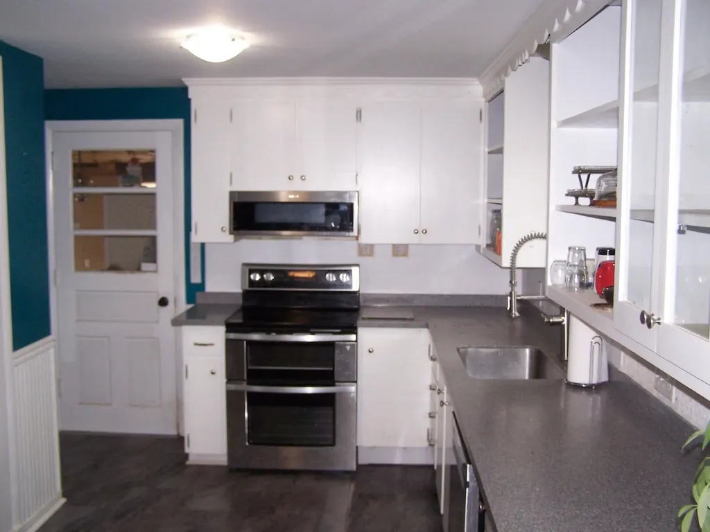 58 Laurel Avenue Saco ME 04072