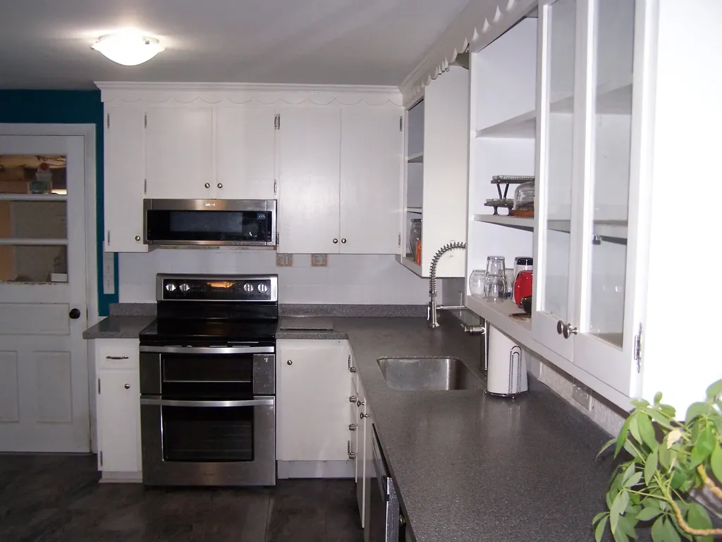 58 Laurel Avenue Saco ME 04072