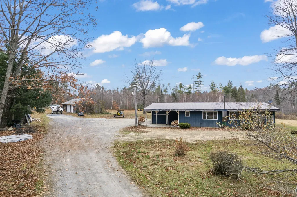 323 Rome Road Mercer ME 04957
