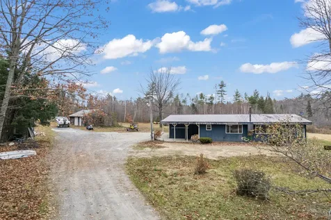323 Rome Road Mercer ME 04957
