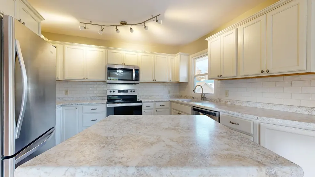 12 Treemount Drive Lewiston ME 04240