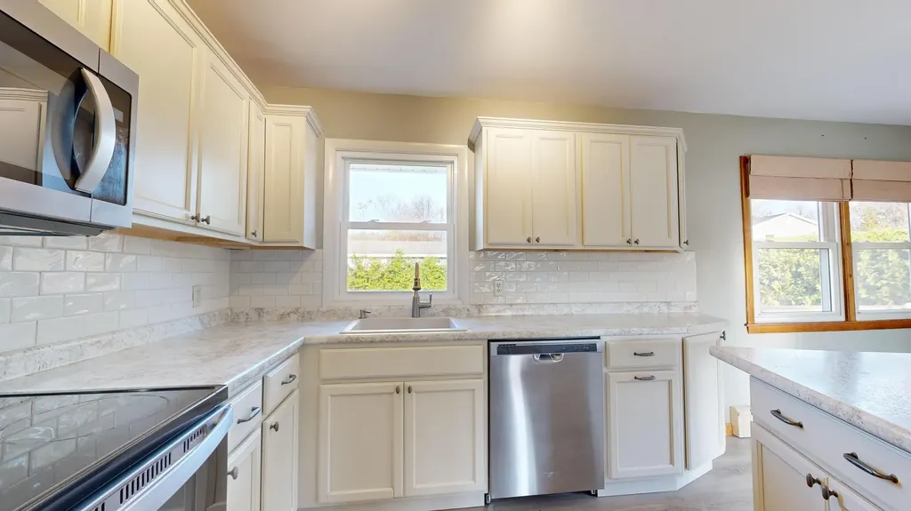12 Treemount Drive Lewiston ME 04240