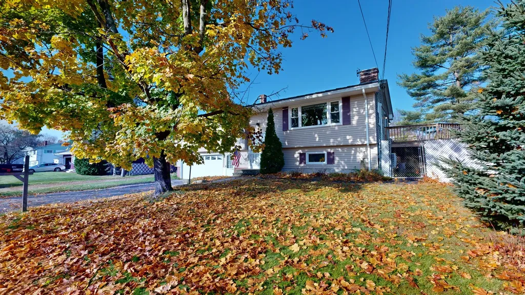 12 Treemount Drive Lewiston ME 04240