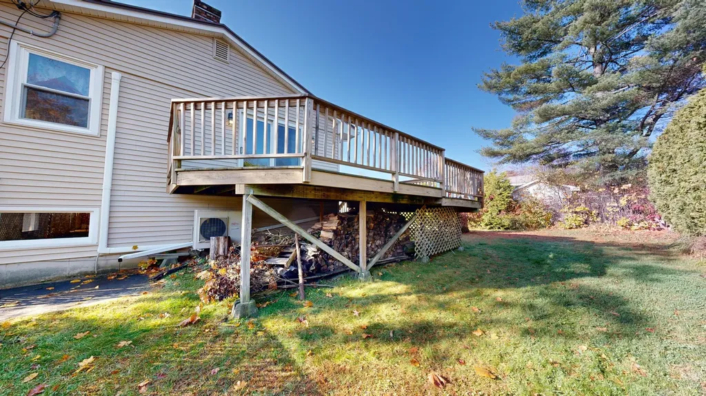 12 Treemount Drive Lewiston ME 04240