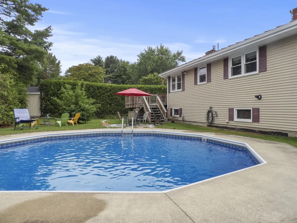 12 Treemount Drive Lewiston ME 04240