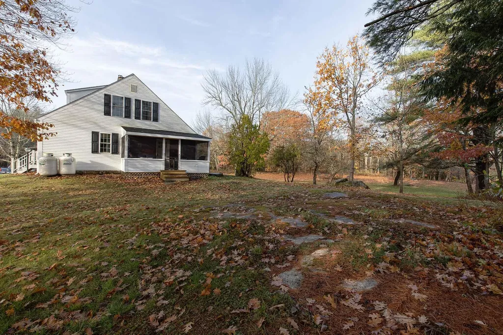 223 Capen Road Gardiner ME 04345