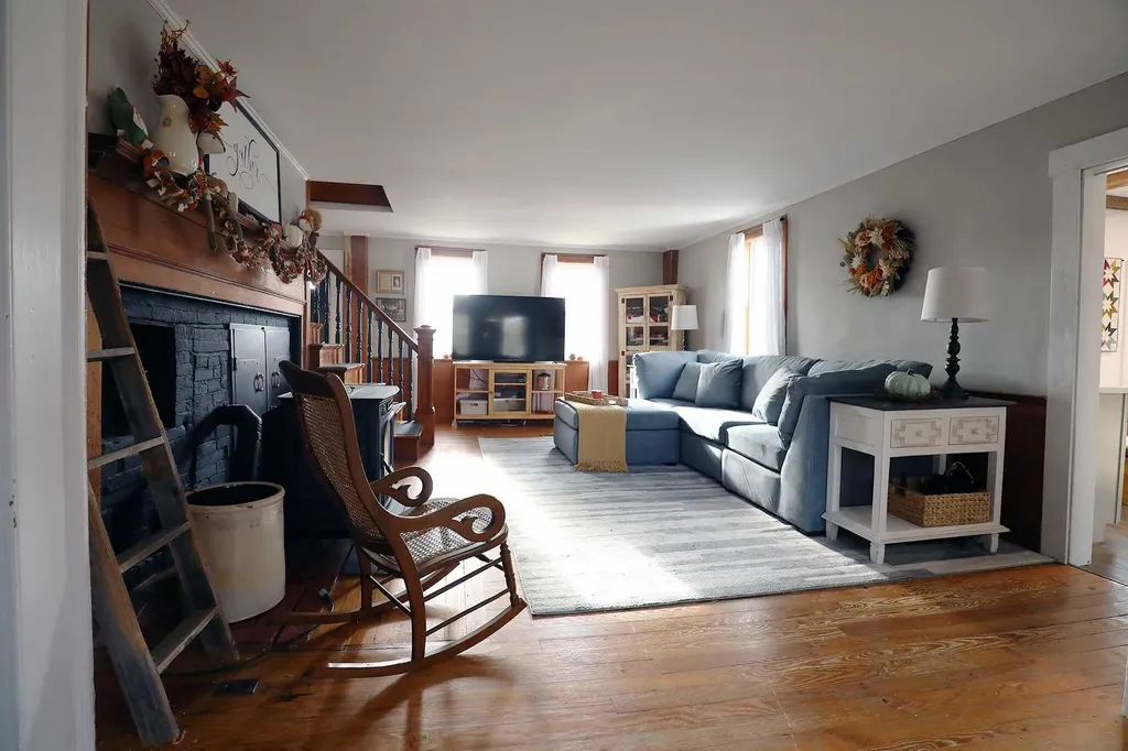 223 Capen Road Gardiner ME 04345
