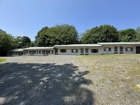 622 Us-1 Stockton Springs ME 04981