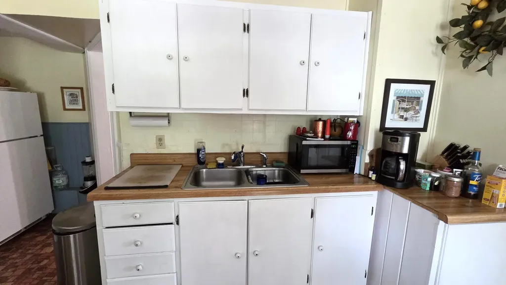 30 Bowdoin Street Houlton ME 04730