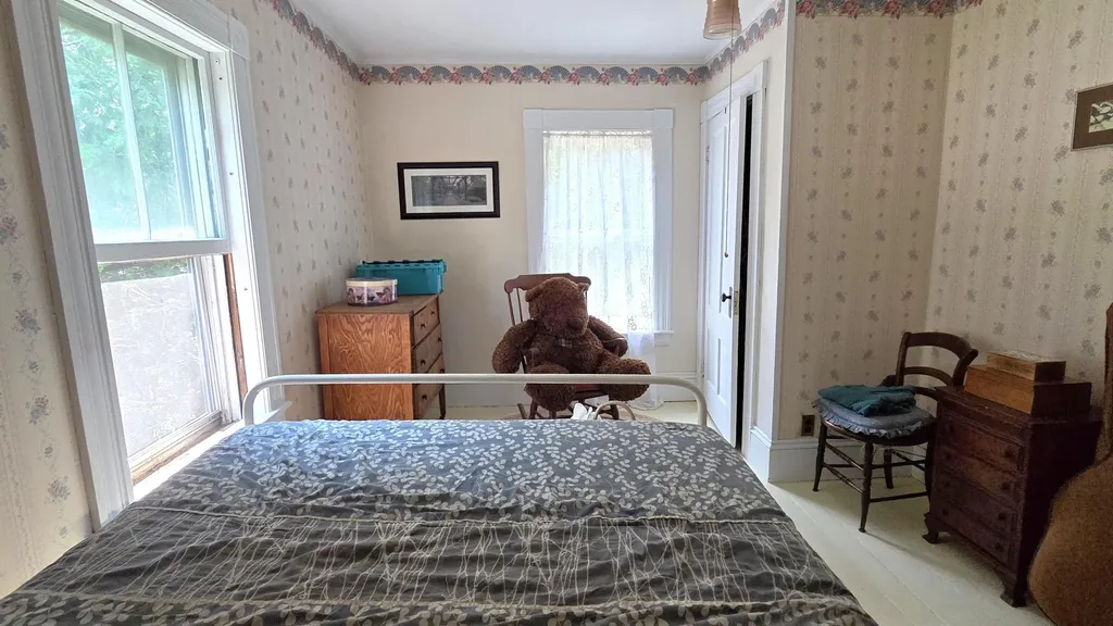 30 Bowdoin Street Houlton ME 04730