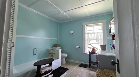 30 Bowdoin Street Houlton ME 04730