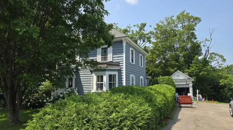 30 Bowdoin Street Houlton ME 04730
