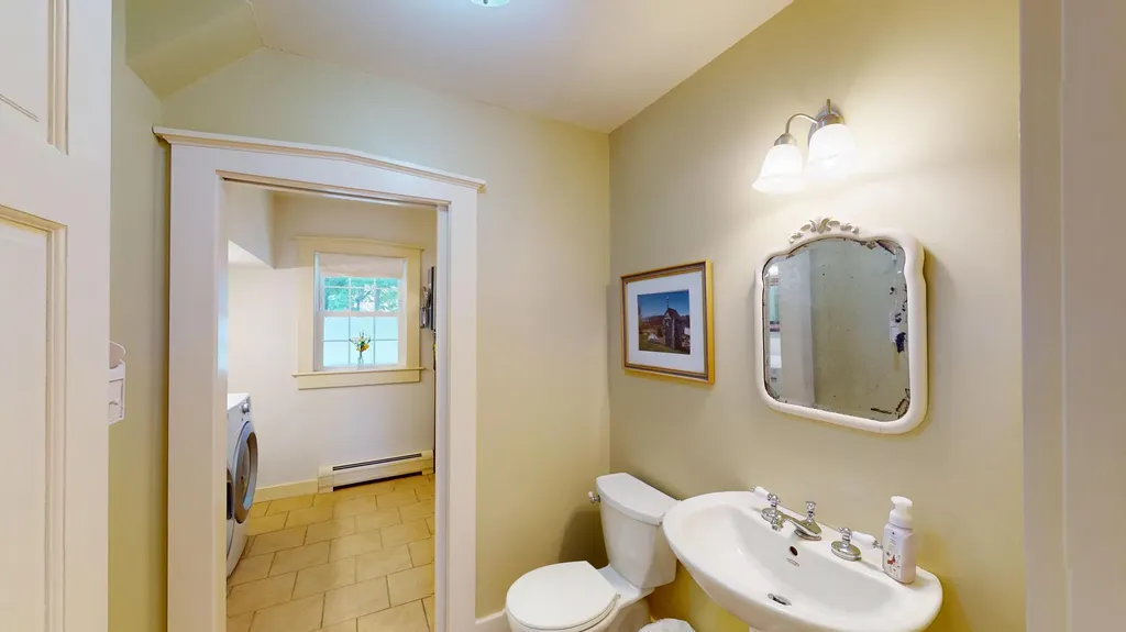 32 Broadway Machias ME 04654